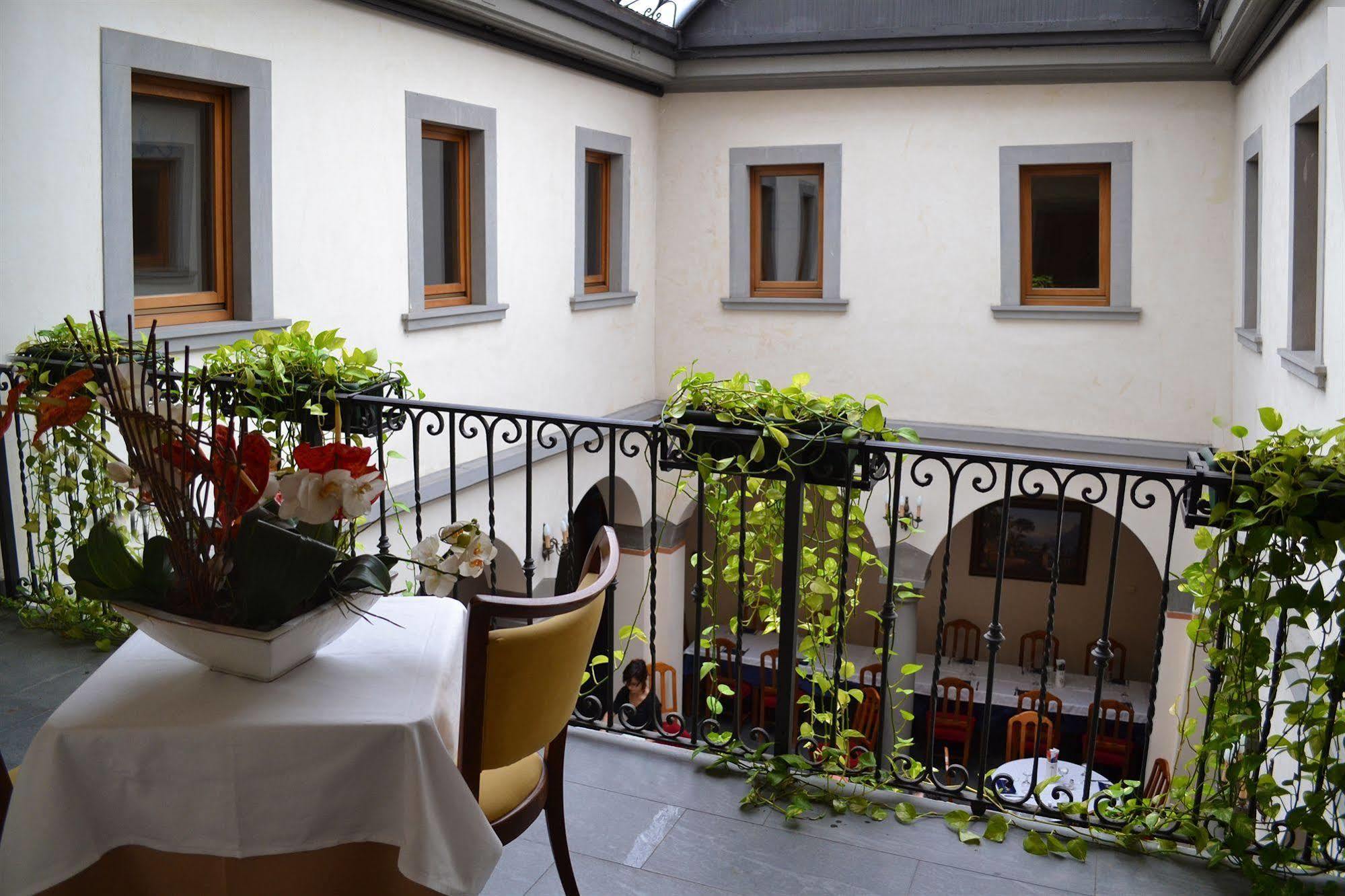 Hotel Sebino Sarnico Extérieur photo